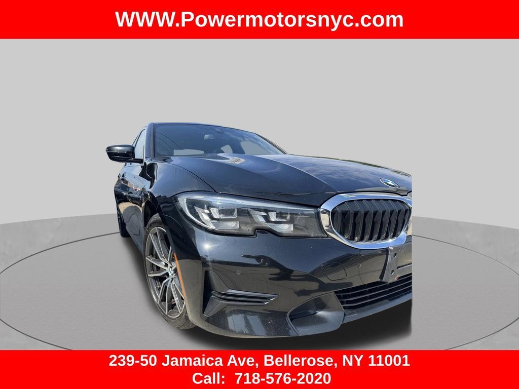 Used 2019 BMW 330i xDrive Sedan w/ Driving Assistance Package AWD/4WD image 10