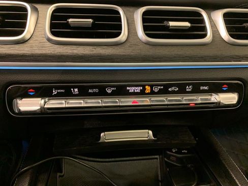 Used 2022 Mercedes-Benz GLS 450 4MATIC image 47