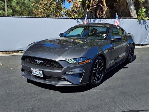 Used 2020 Ford Mustang Premium image 22
