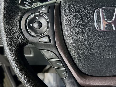 Used 2022 Honda Ridgeline Sport image 14