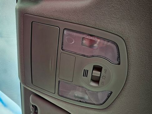 Used 2016 Toyota Prius V Two image 26