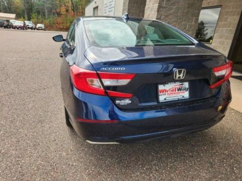 Used 2019 Honda Accord LX image 2