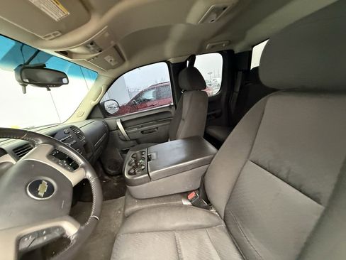 Used 2011 Chevrolet Silverado 1500 LT w/ All-Star Edition image 10