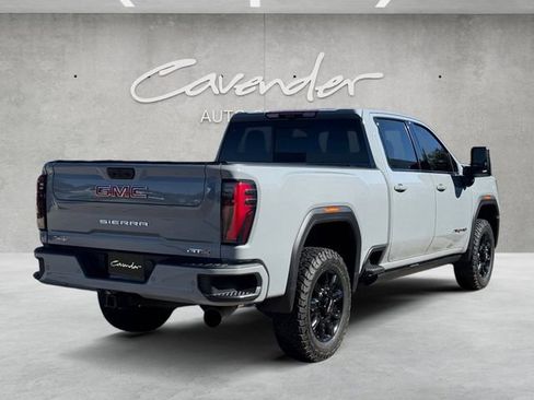 Used 2024 GMC Sierra 2500 AT4 w/ AT4 Premium Plus Package image 16
