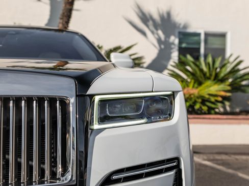 Used 2022 Rolls-Royce Ghost image 46