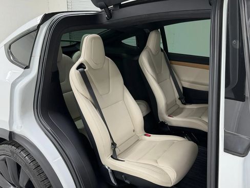 Used 2020 Tesla Model X Long Range AWD/4WD image 67