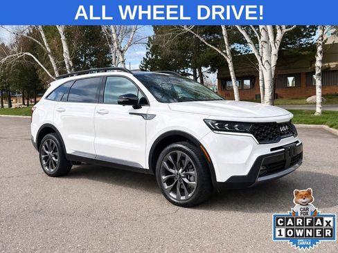 Used 2022 Kia Sorento SX Prestige image 2