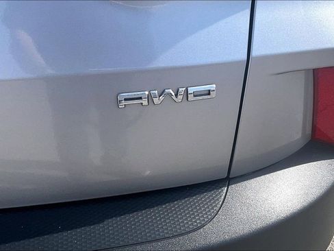 Used 2022 Ford Escape SEL image 8