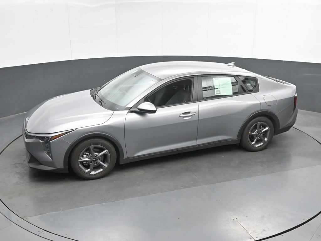 Used 2025 Kia K4 FWD image 34