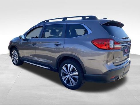 Used 2022 Subaru Ascent Limited w/ Technology Package image 5