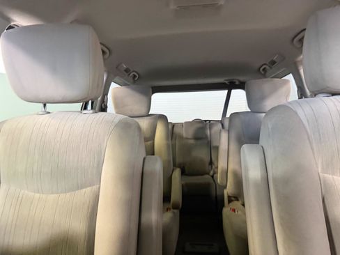 Used 2017 Nissan Quest SV FWD image 11