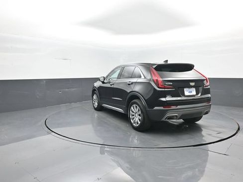 Used 2020 Cadillac XT4 Premium Luxury w/ Driver Awareness Package AWD/4WD image 5