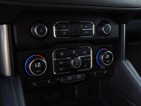 Used 2022 Chevrolet Tahoe LT RWD image 26