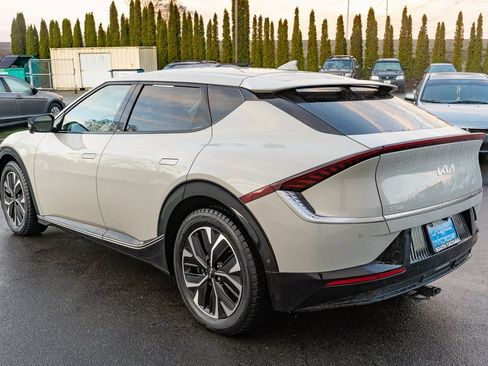 Used 2022 Kia EV6 Wind w/ Wind Technology Package image 10