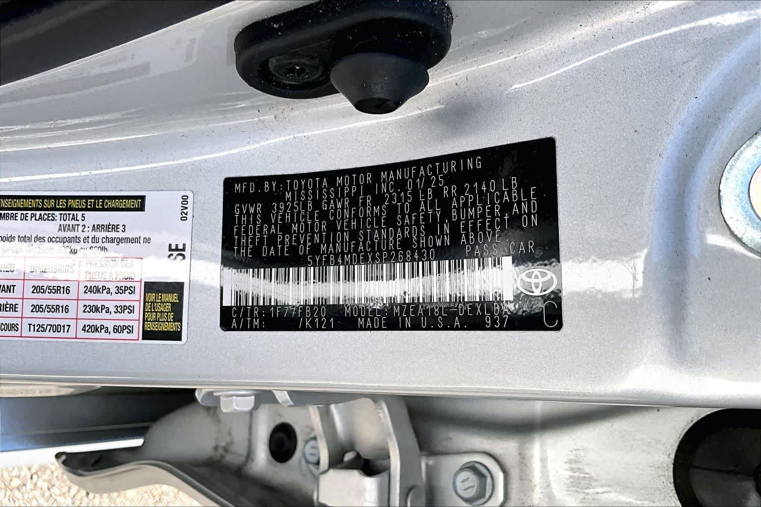 Used 2025 Toyota Corolla LE FWD image 34