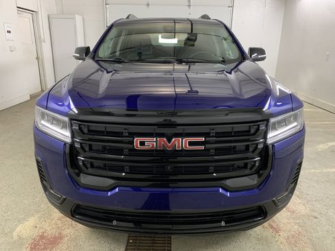 Used 2023 GMC Acadia SLE w/ Elevation Edition image 2