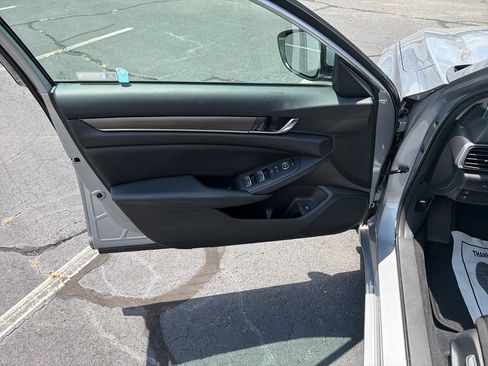 Used 2019 Honda Accord LX image 23