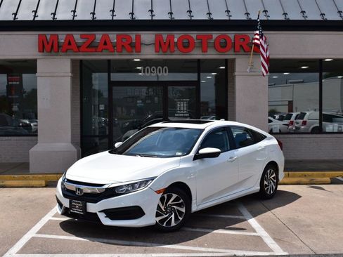 Used 2017 Honda Civic EX image 2