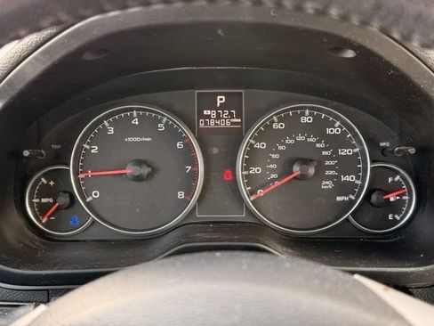 Used 2014 Subaru Legacy 2.5i Premium w/ Moonroof Package AWD/4WD image 12