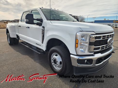 Used 2026 Ford F350 XLT image 1