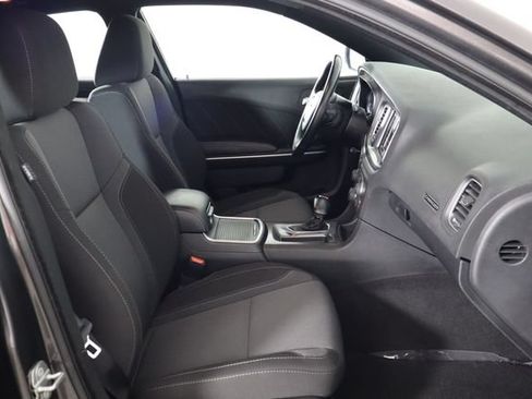 Used 2021 Dodge Charger SXT RWD image 18