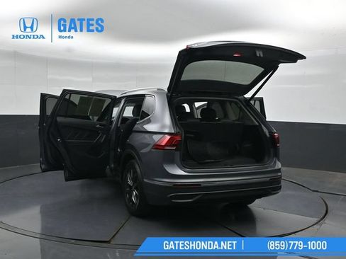 Used 2024 Volkswagen Tiguan SE FWD image 59