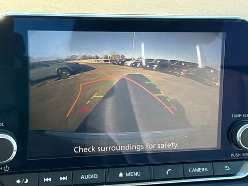 Certified 2023 Nissan Rogue SV image 19