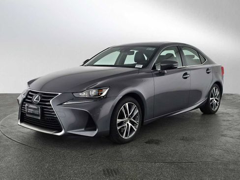 Used 2020 Lexus IS 300 RWD image 7