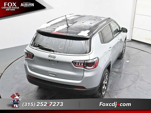 New 2026 Jeep Compass Limited image 29