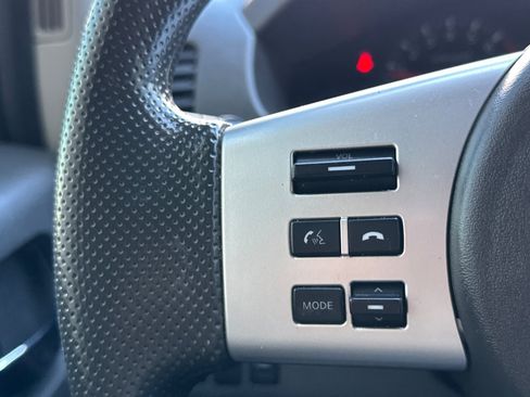 Used 2018 Nissan Frontier SV RWD image 33