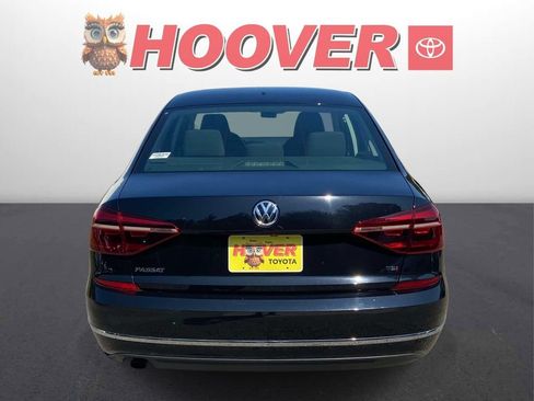 Used 2018 Volkswagen Passat 2.0T S FWD image 6