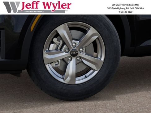 New 2026 Kia Sorento LX image 10