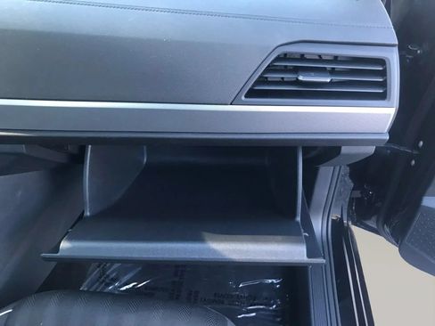 Used 2023 Volkswagen Jetta Sport FWD image 44