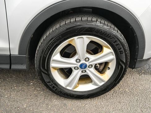 Used 2013 Ford Escape SE image 15