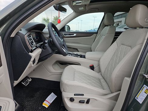 New 2026 Volkswagen Atlas SEL Premium R-Line image 12