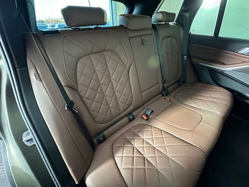 New 2026 BMW X5 sDrive40i image 32