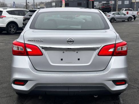 Used 2016 Nissan Sentra S image 6