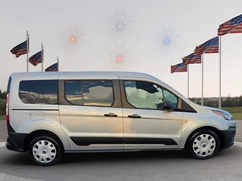Used 2020 Ford Transit Connect XL FWD image 24