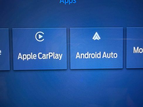 Used 2024 Ford Expedition XLT image 18