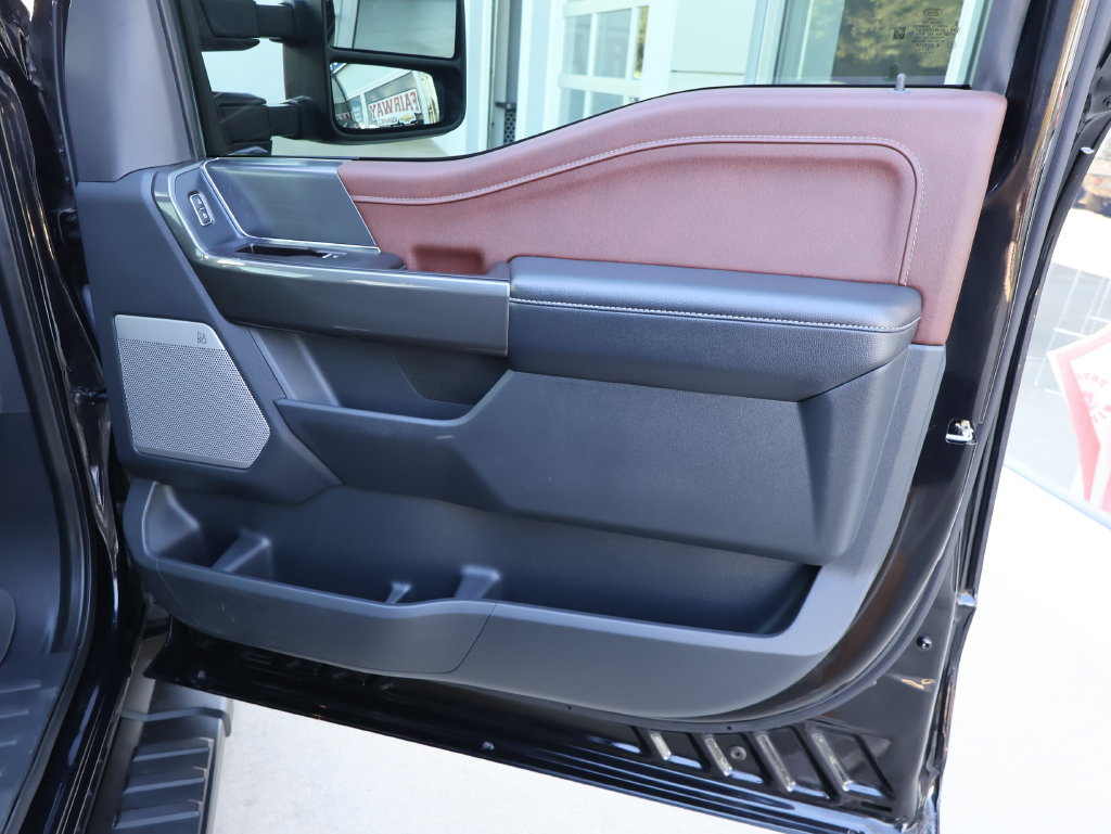 Used 2021 Ford F150 Lariat w/ Equipment Group 502A High AWD/4WD image 39