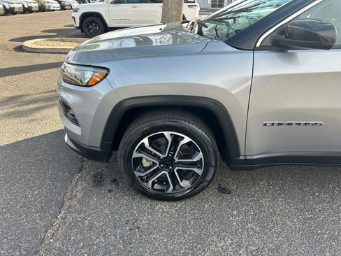 Used 2024 Jeep Compass Limited AWD/4WD image 26