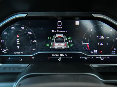 Used 2022 GMC Sierra 1500 AT4 w/ AT4 Premium Package image 40