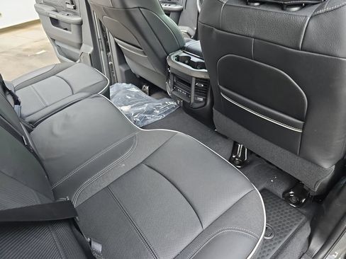 New 2026 RAM 3500 Limited AWD/4WD image 12