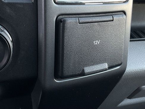 Used 2019 Ford F150 XLT image 45