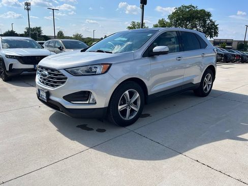 Used 2019 Ford Edge SEL AWD/4WD image 5