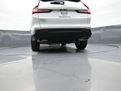 Certified 2024 Honda CR-V EX image 31