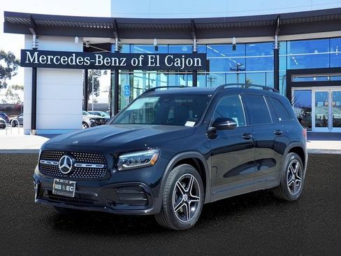 New 2026 Mercedes-Benz GLB 250 image 1