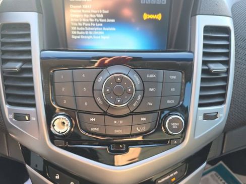 Used 2012 Chevrolet Cruze Eco image 24