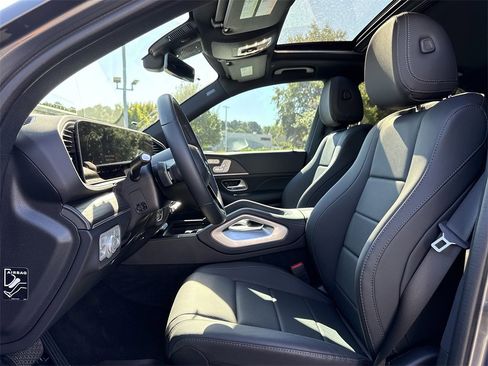 Certified 2025 Mercedes-Benz GLE 350 4MATIC image 8