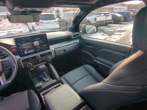 Used 2024 Toyota Tacoma TRD Off-Road w/ TRD Off Road Premium Package image 12